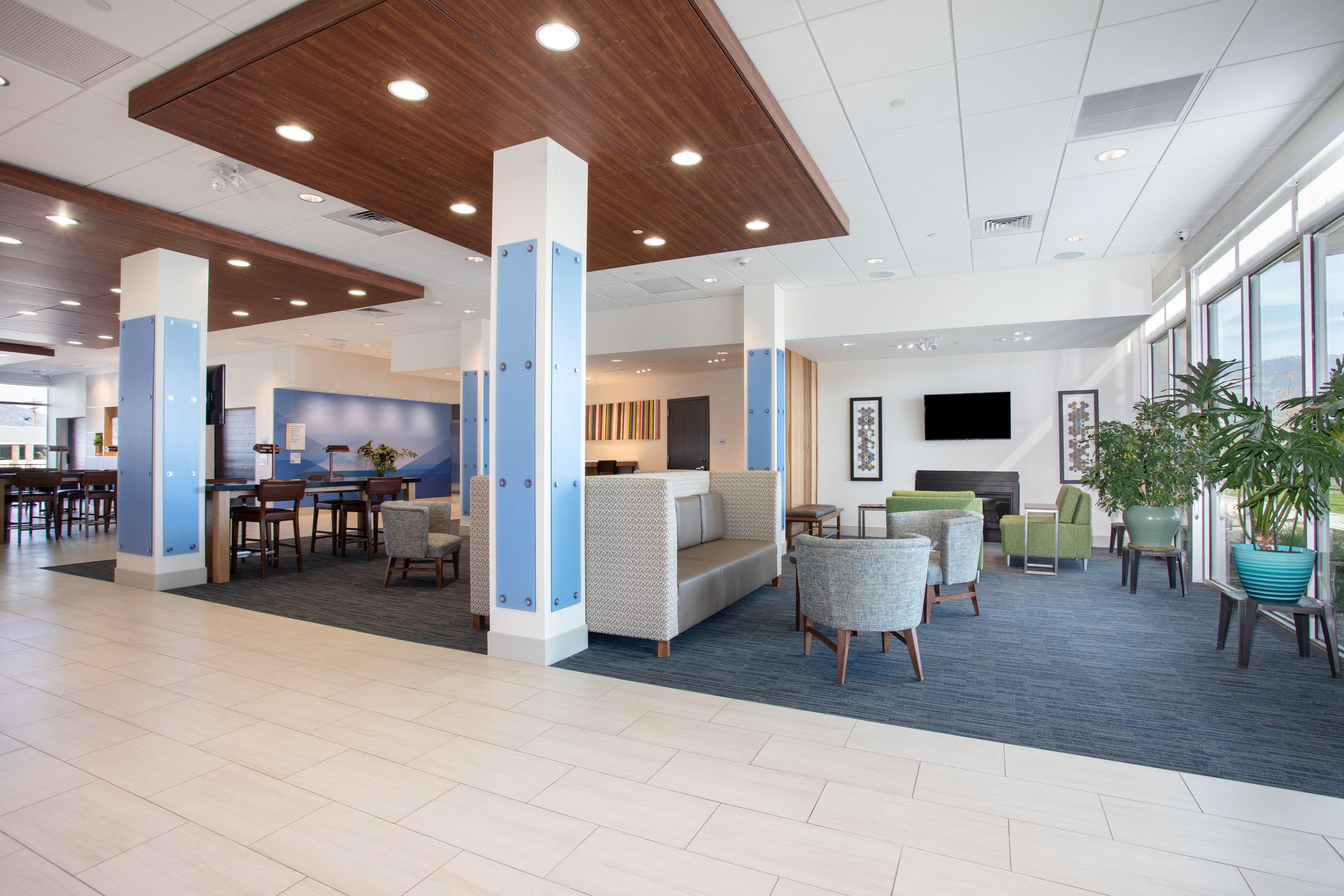 Holiday Inn Express & Suites - Ely By Ihg Eksteriør bilde